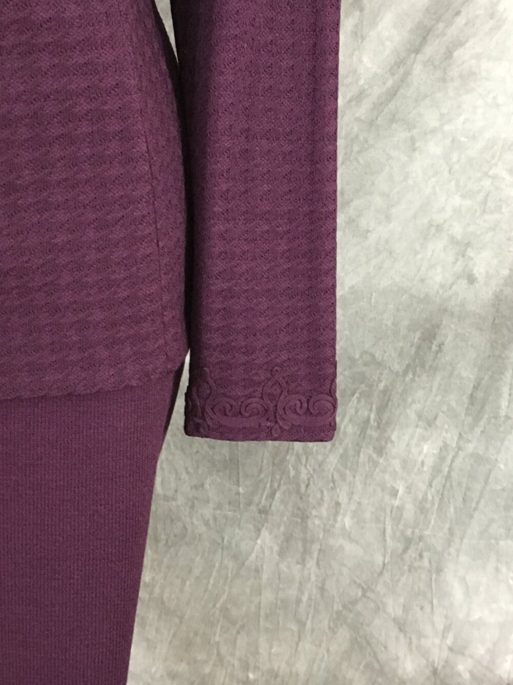 BEAUTIFUL st john collection knit wine purple jacket skirt suit size 10 12 - Picture 6 of 10